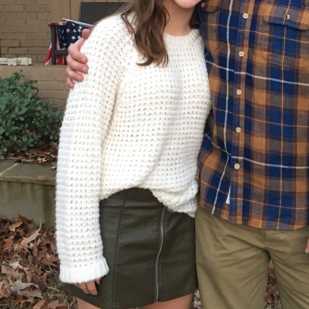 Faux leather mini skirt